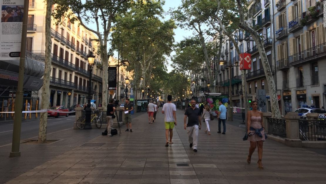 CNNE 441577 - las rambles ataque terrorista barcelona habitantes victimas6