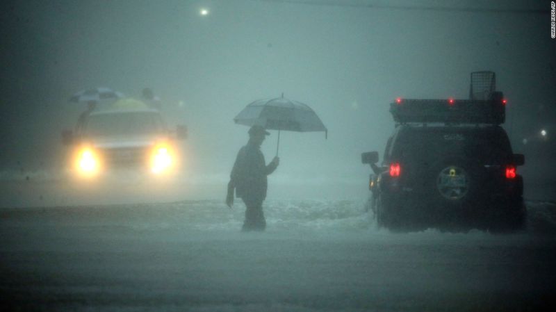 A pesar de las alertas de inundación por harvey, ¿por qué no evacuaron houston? | cnn