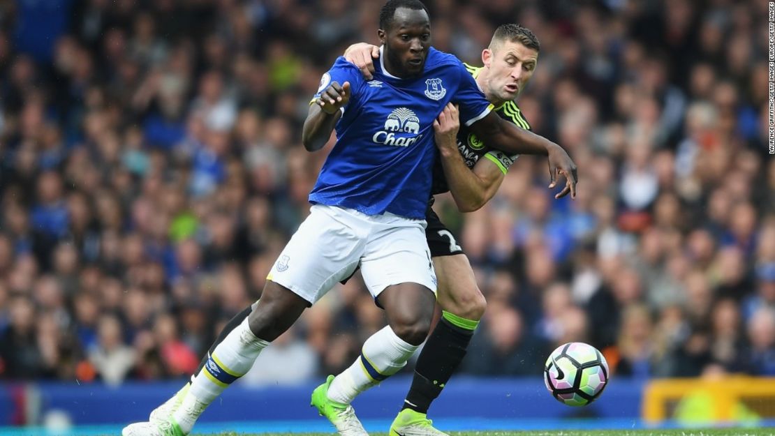 El traspaso esta temporada del delantero belga Romelu Lukaku (24 años), del Everton al Manchester United, costó 96 millones de dólares.