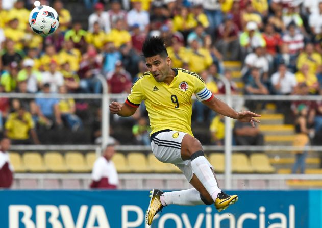 Falcao le metió un gol de cabeza a Brasil en Barranquilla.