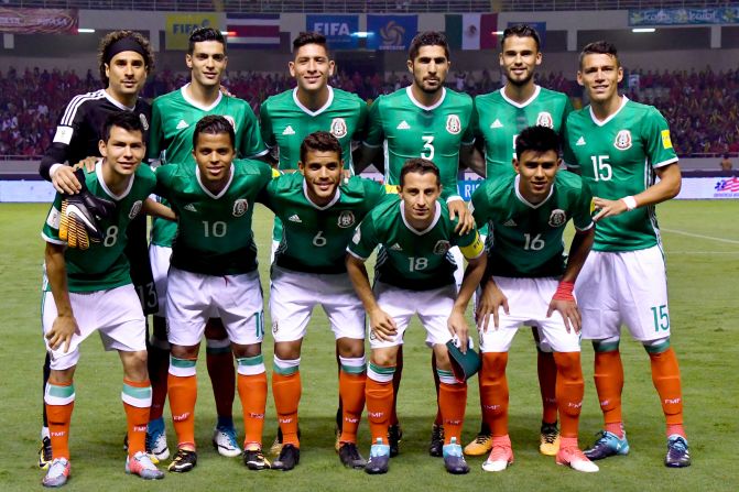 GRUPO F: México | Puesto en el ranking: 16 |.