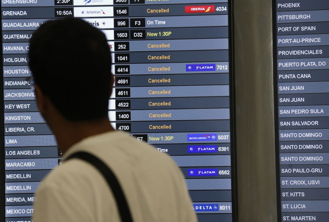 CNNE 448461 - aeropuerto-miami-cnn