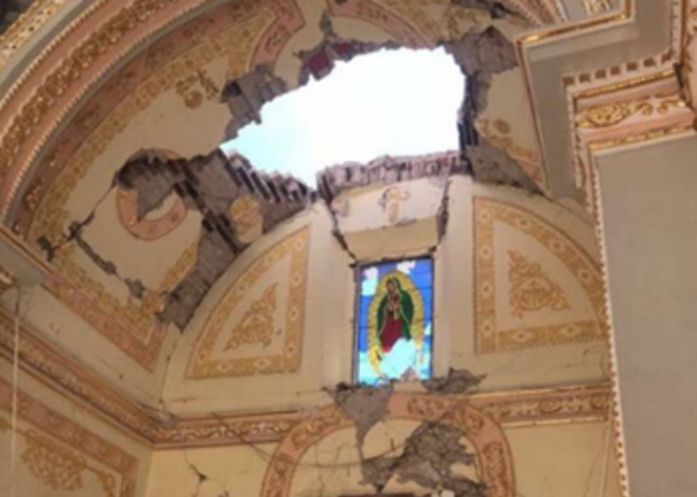 Así quedó la iglesia del municipio de Chila de la Sal, en el estado de Puebla, ubicado a 84,4 kilómetros del epicentro del terremoto que sacudió a México este 19 de septiembre.