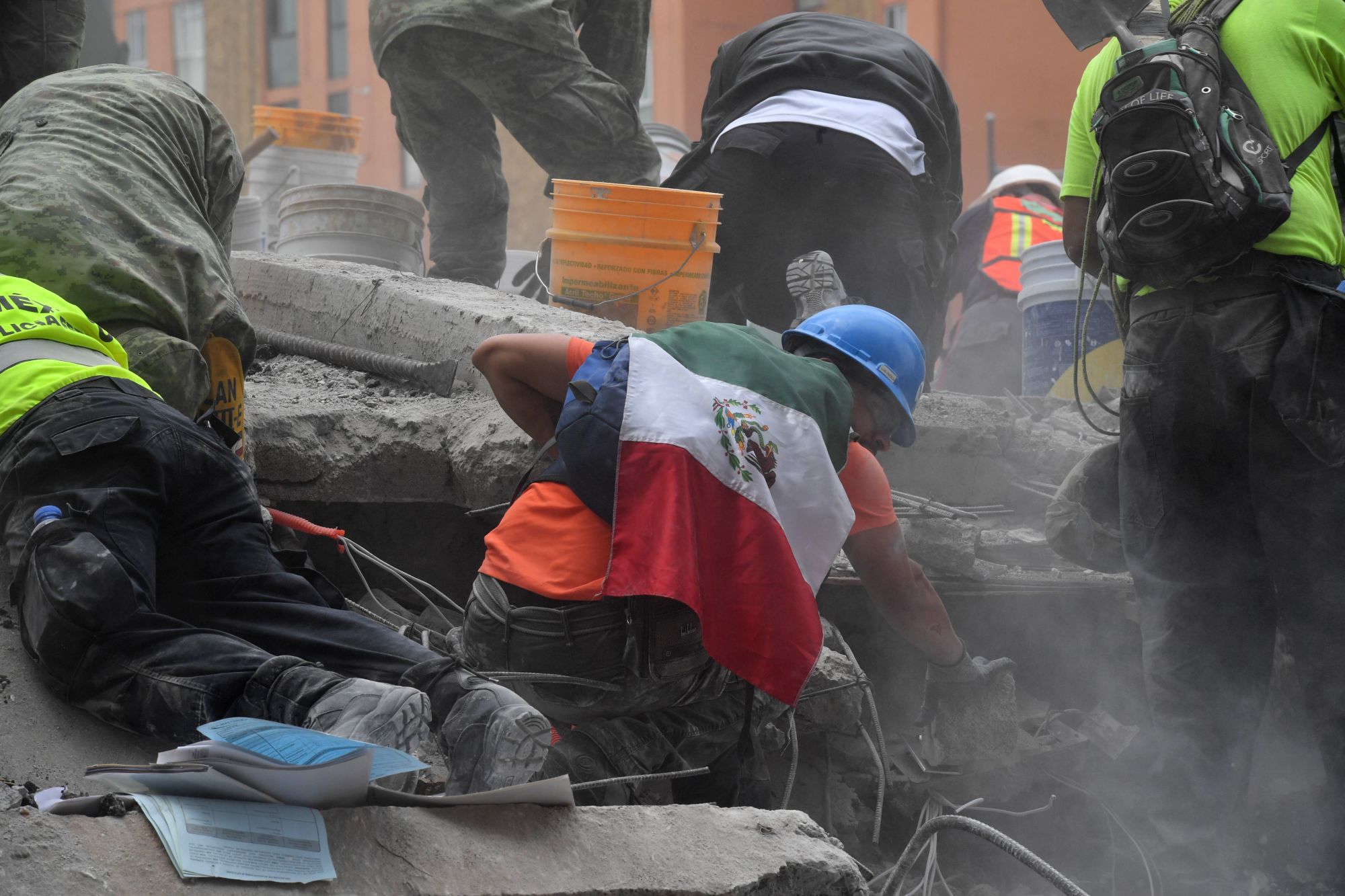 CNNE 451777 - mexico-quake-aftermath