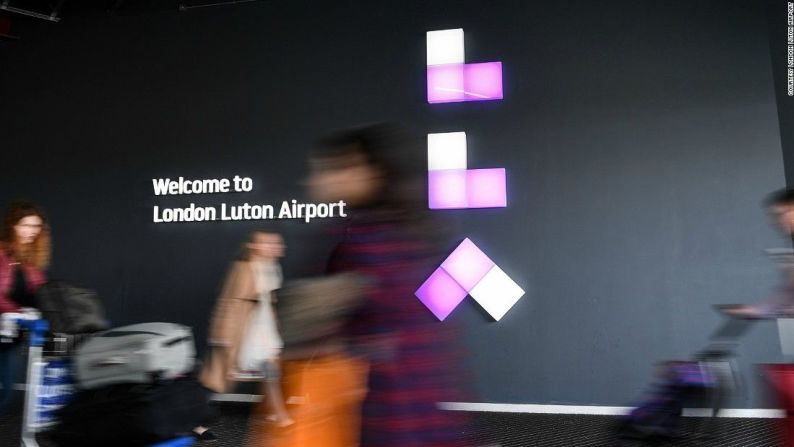 El segundo peor es el de Londres-Luton (Reino Unido): 60 minutos de recorrido, desde 24,2 dólares (56,3 kilómetros).