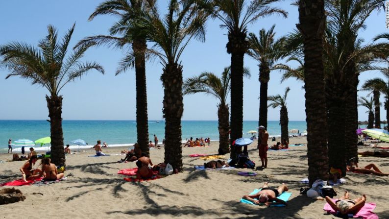 El segundo lugar fue para el aeropuerto de Málaga-Costa del Sol (España): 12 minutos de recorrido, 2,1 dólares (6,4 kilómetros). Muy conveniente.