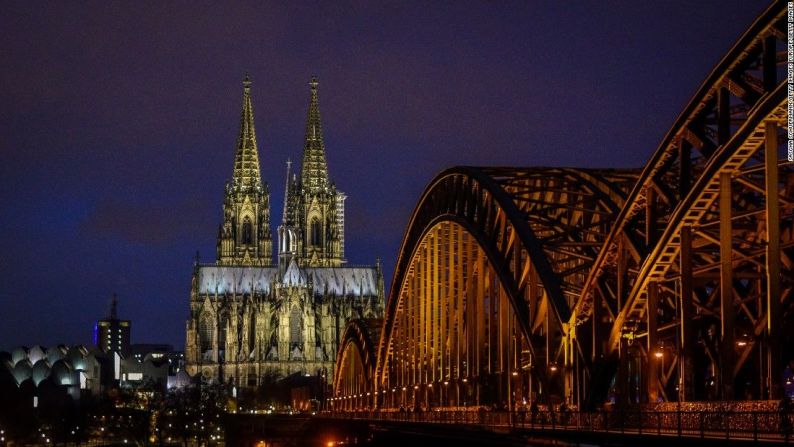 En el número 7 está el de Colonia/Bonn (Alemania): son 13 minutos de recorrido, desde 2,8 dólares, para cubrir 14,4 kilómetros.