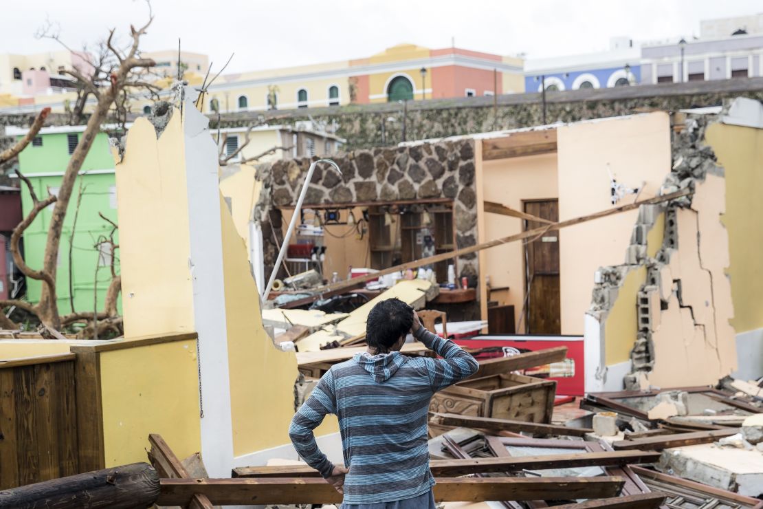 El famoso barrio de La Perla, en San Juan, es uno de los más afectados por el paso del huracán María, que es es el primero de categoría 4 o más cuyo ojo toca tierra en Puerto Rico en 85 años.