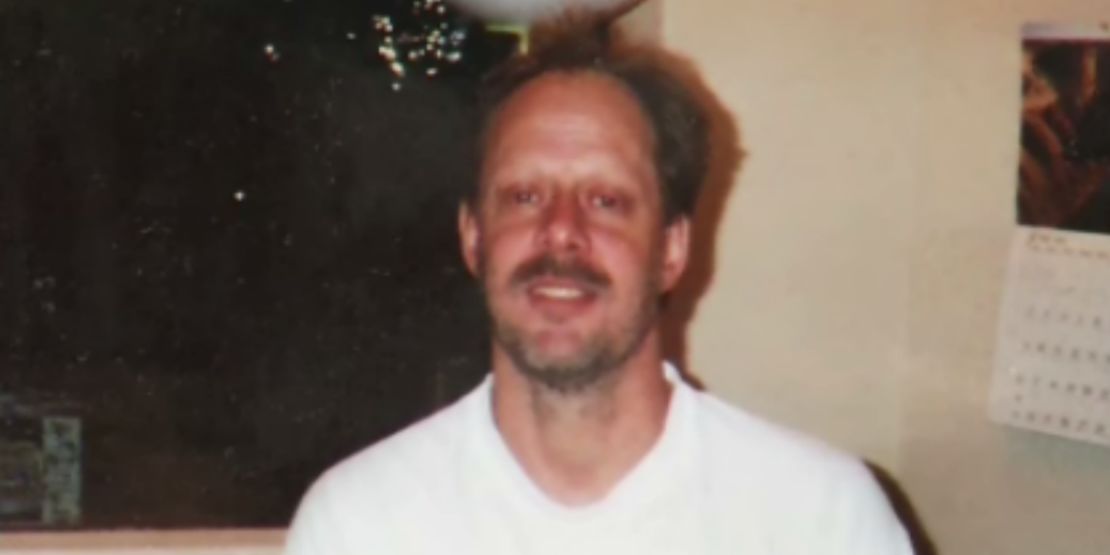 CNNE 454810 - stephen paddock atacante las vegas cnn