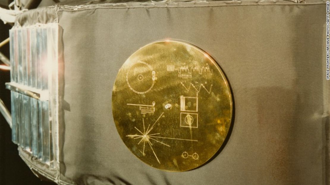 CNNE 454920 - 170903110352-01-voyager-golden-record-exlarge-169