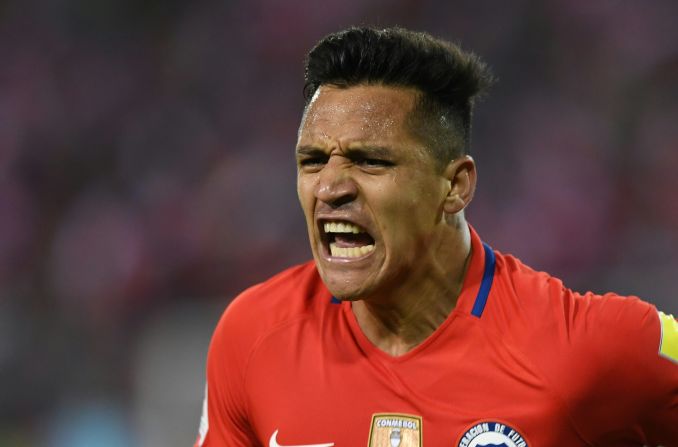 Alexis Sánchez celebra el gol de la victoria ante Ecuador.