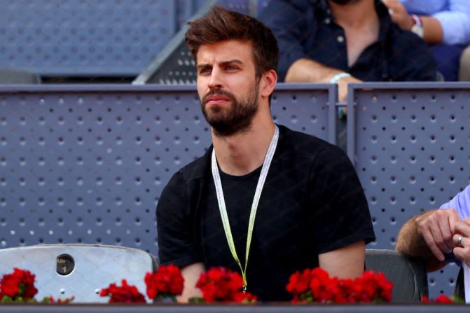 Piqué no solo ha sido abucheado en estadios de fútbol. El pasado mes de mayo, el jugador acudió como espectador al Abierto de Tenis de Madrid, donde también fue silbado por parte de los asistentes.