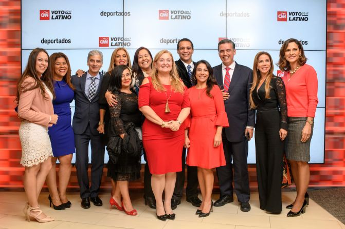 CNN en Español presentó el documental "Deportados".