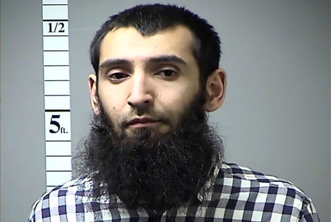 El sospechoso del ataque fue identificado como Sayfullo Habibullaevic Saipov, de 29 años, originario de Uzbekistán. Llegó a Estados Unidos en 2010 y es conductor de Uber.