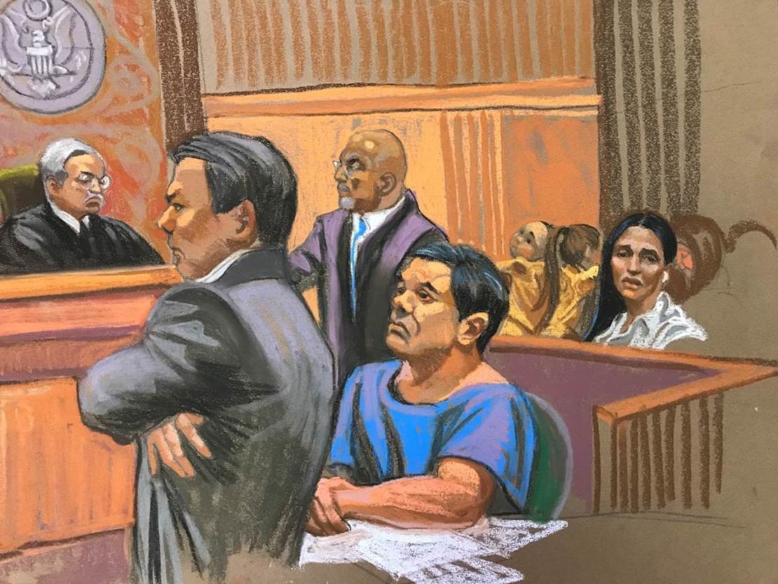 Un dibujo de la audiencia de "El Chapo" Guzmán Loera en una corte federal de Nueva York.