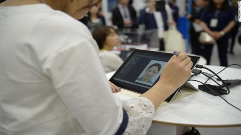 Esta tecnología está dirigida a tiendas de maquillaje, estudios fotográficos de bodas y marcas de cosméticos