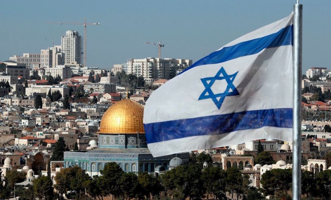 La bandera de Israel en Jerusalén.