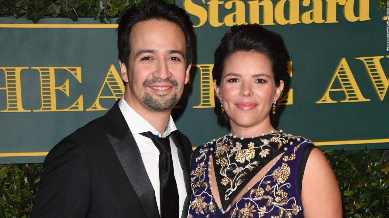 CNNE 474792 - lin manuel miranda vanessa nadal bebe hamilton