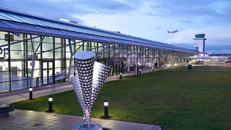 Aeropuerto del Sur de Londres, Gran Bretaña — Tiene niveles de satisfacción del 86,79%.