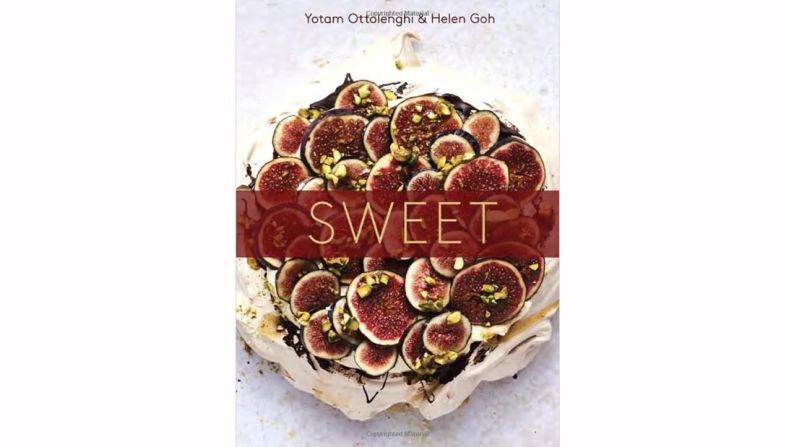 "Sweet: Desserts from London's Ottolenghi" por Yotam Ottolenghi y Helen Goh.
