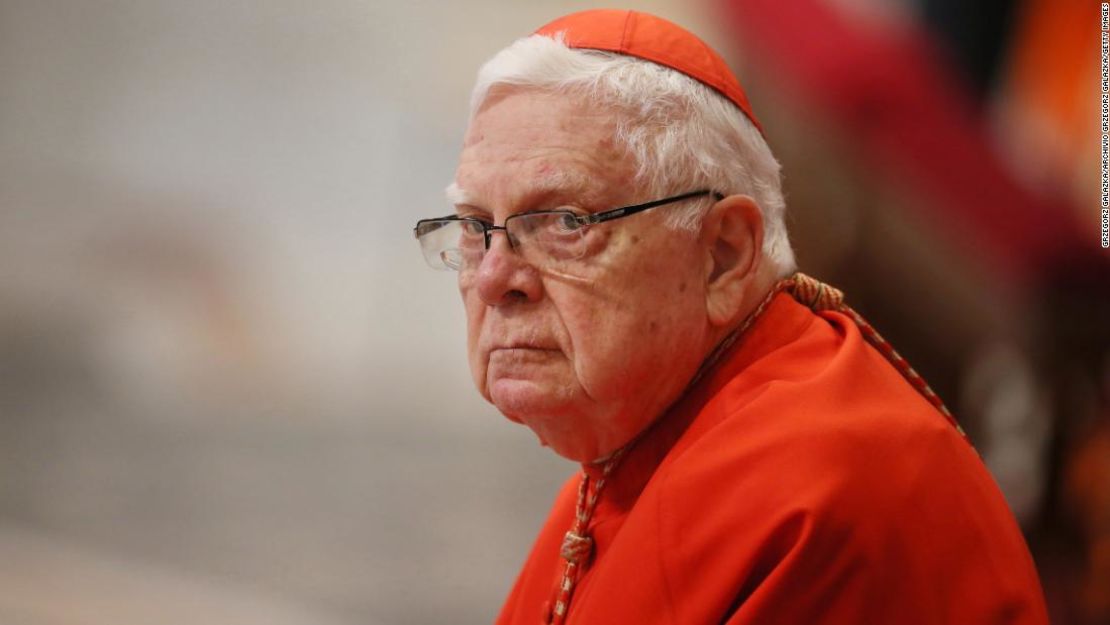 El Vaticano brindará un funeral a Bernar Law con todos los honores de un cardenal.