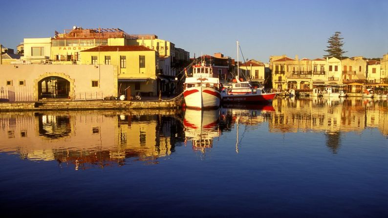 Creta, Grecia: es bendecida con la luz del sol, la historia cultural y tesoros arqueológicos.