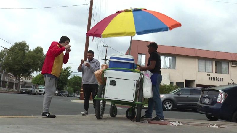 Comerciante latino en ee. Uu. Pasa de la discriminación a la buena fortuna | cnn