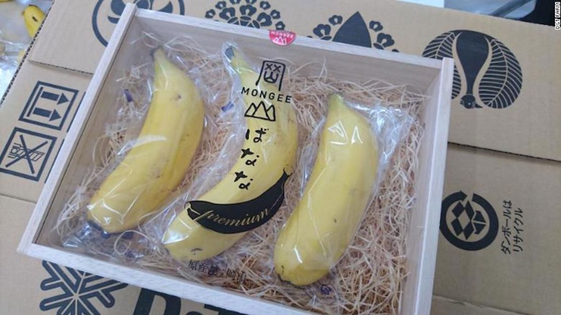 Las bananas actualmente se venden en la tienda Tenmaya en la ciudad de Okayama, al suroeste de Japón.