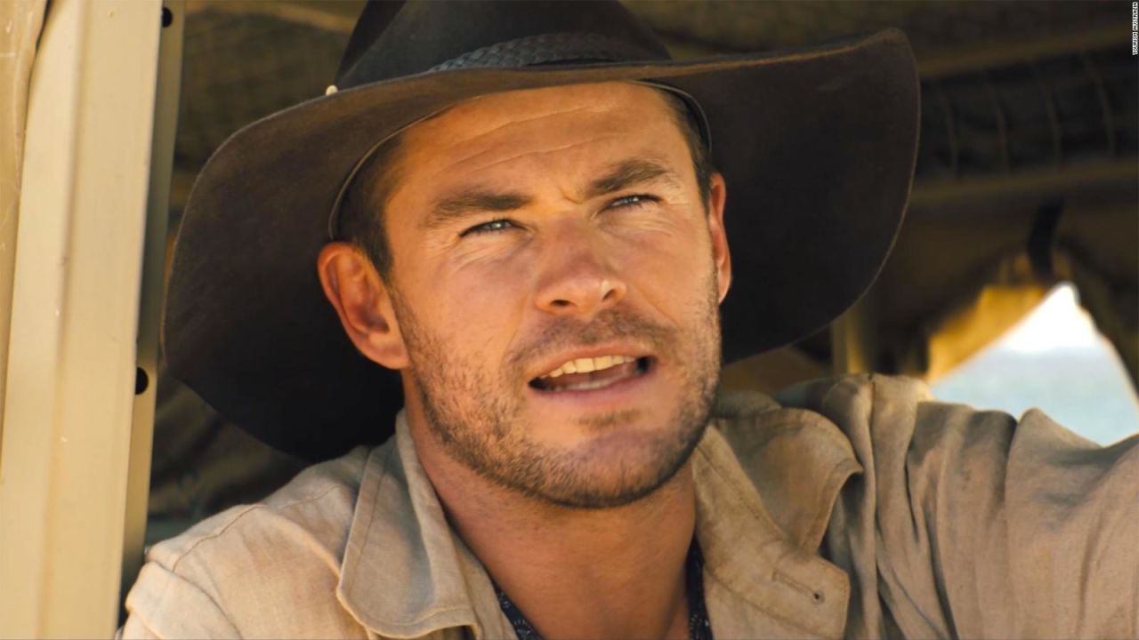 CNNE 490137 - chris-hemsworth-crocodile-dundee-superbowl-ad