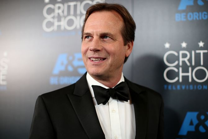 6. Bill Paxton: el actor que estuvo en recordadas películas como “Titanic”, “The Terminator” y “Aliens” perdió su vida por complicaciones tras una cirugía, el 25 de febrero de 2017. Paxton murió específicamente de un derrame cerebral, después someterse a una operación de corazón, como lo confirmó su certificado de defunción. El procedimiento, que reemplazó su válvula aórtica y reparó un aneurisma, se realizó el 14 de febrero. Paxton tenía 61 años.