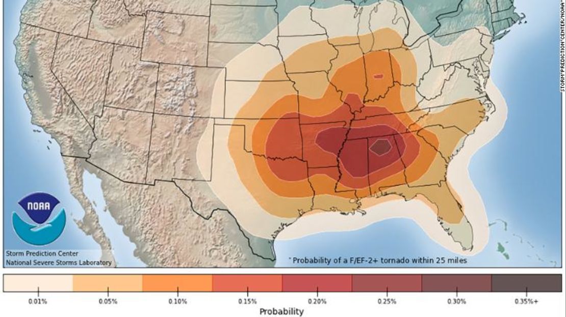 Este gráfico destaca las áreas con mayor probabilidad de tornados fuertes (EF-2 o mayor) durante el período de mediados de marzo. Los tonos más oscuros representan una mayor probabilidad de tornados según los registros históricos de 1982-2011.