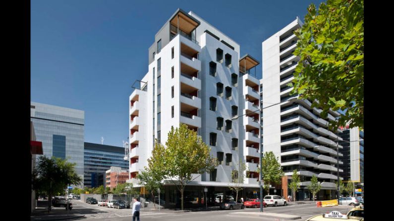 El Fuerte en Melbourne fue terminado en 2012. Es una estructura de 10 pisos construida enteramente en madera. Foto: Lendlease.