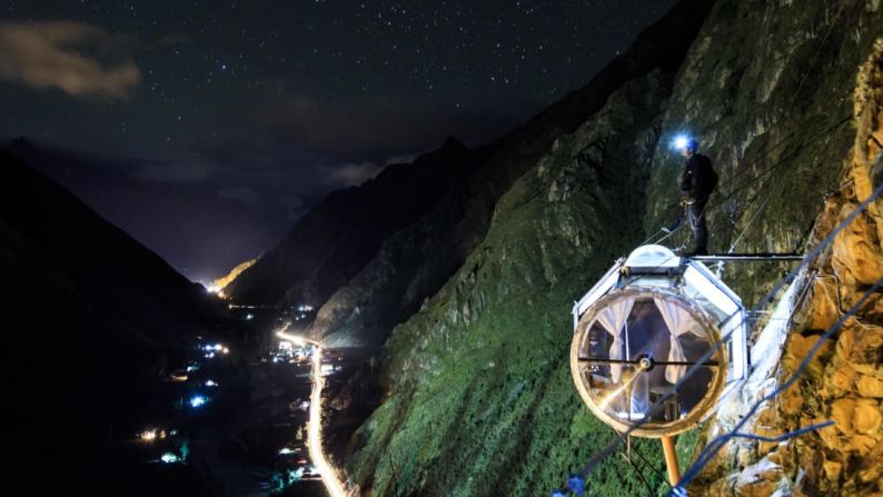 Noche y día. Las vistas desde estas habitaciones son increíbles tanto de noche como de día. También son perfectas para observar las estrellas.