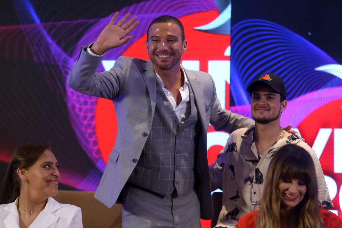 Julián Elfenbein (centro) durante la conferencia de prensa de la presentación del jurado de Viña del Mar 2018.