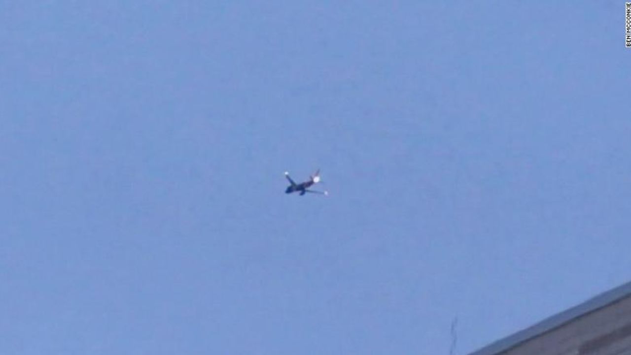 CNNE 502292 - southwest airline avion incendio