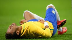 CNNE 502891 - neymar lesion