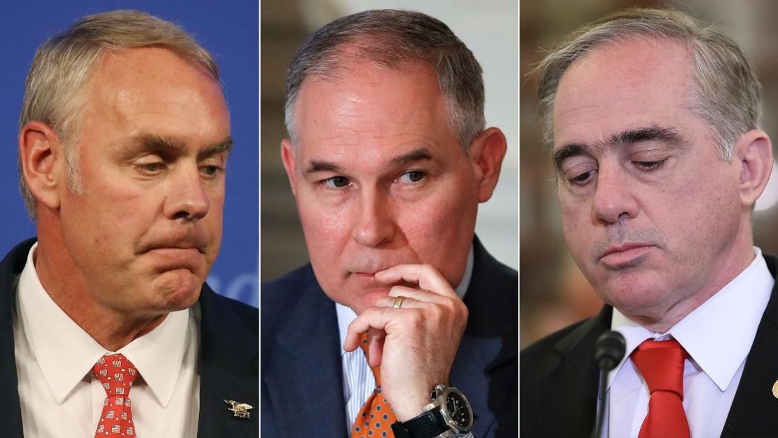 Los secretarios Zinke, Pruitt y Shulkin.