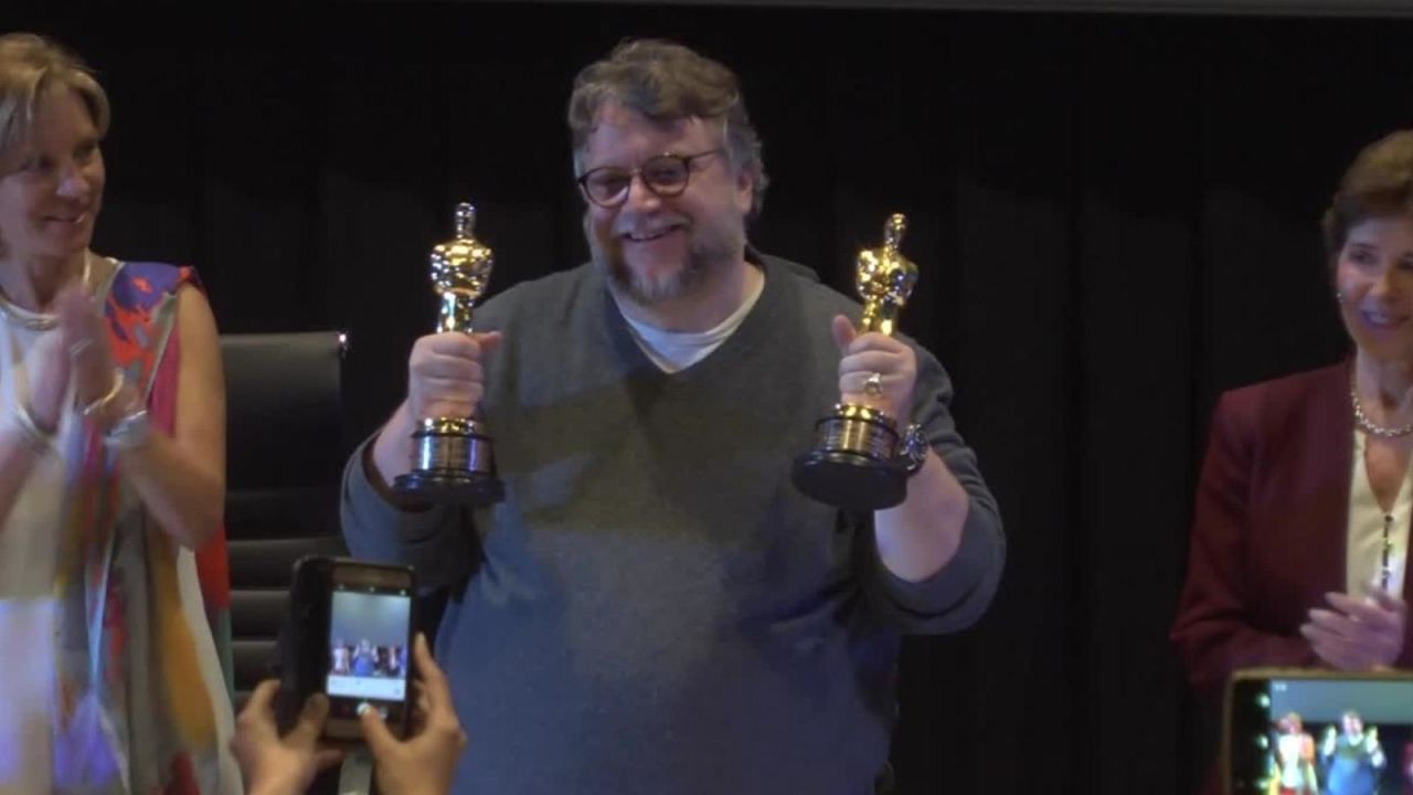 CNNE 505788 - guillermo del toro oscar guadalajara