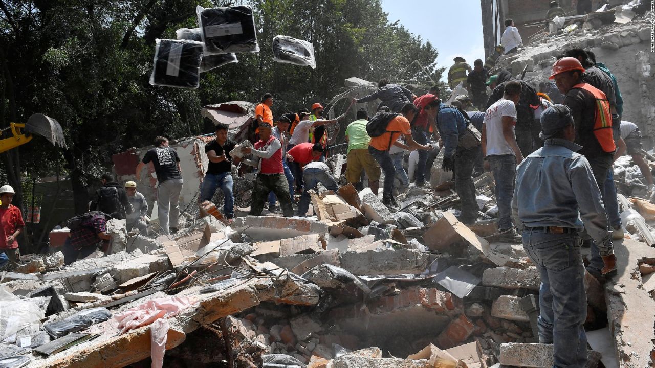 CNNE 507409 - terremoto mexico seis meses reportew