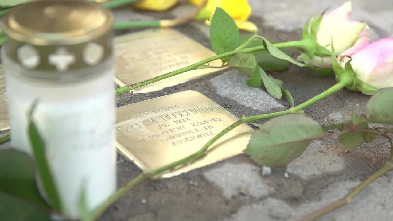 CNNE 510491 - este monumento conmemora a los asesinados en el holocausto