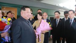 CNNE 510614 - 180328151022-05-kim-jong-un-china-super-169