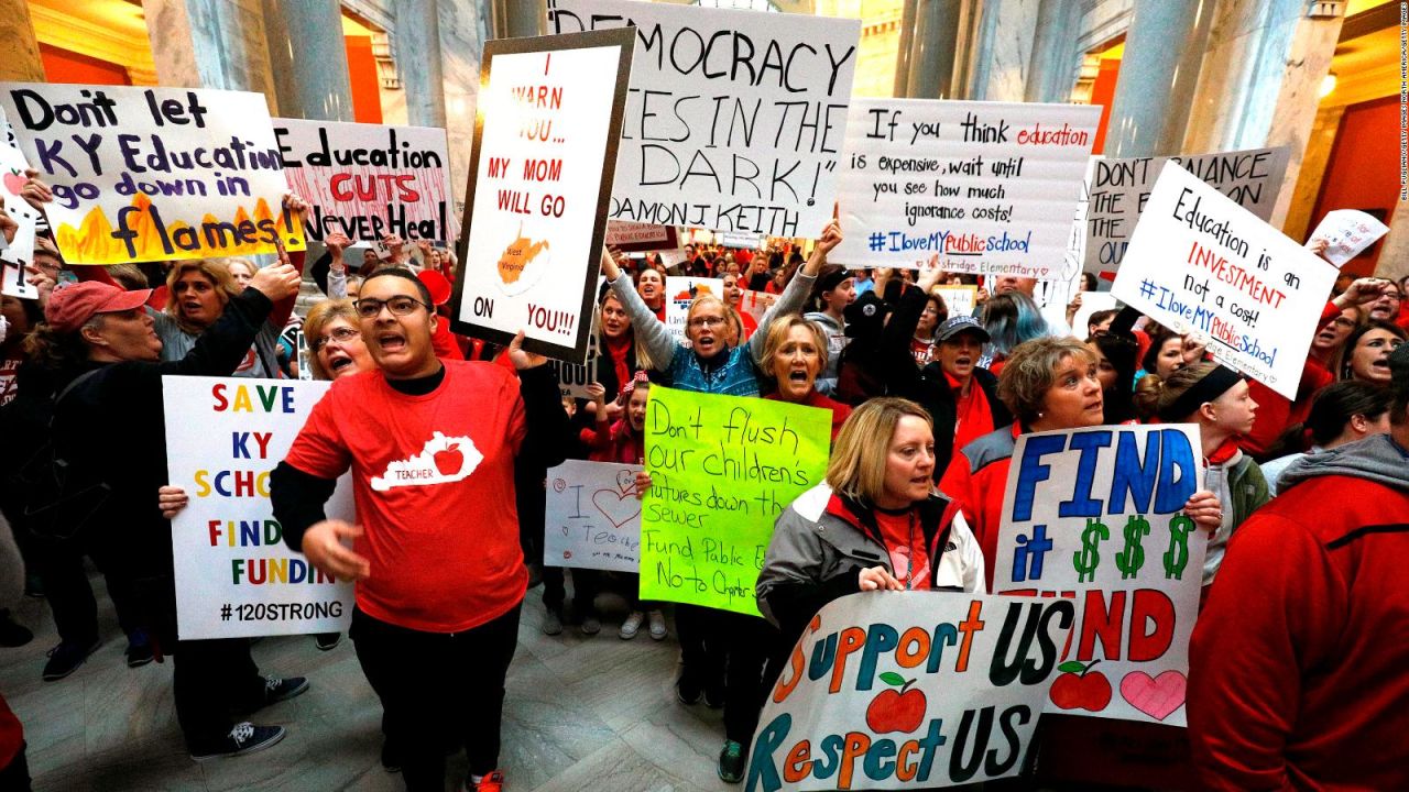 CNNE 511269 - mega marcha de maestros se toma estados de kentucky y oklahoma