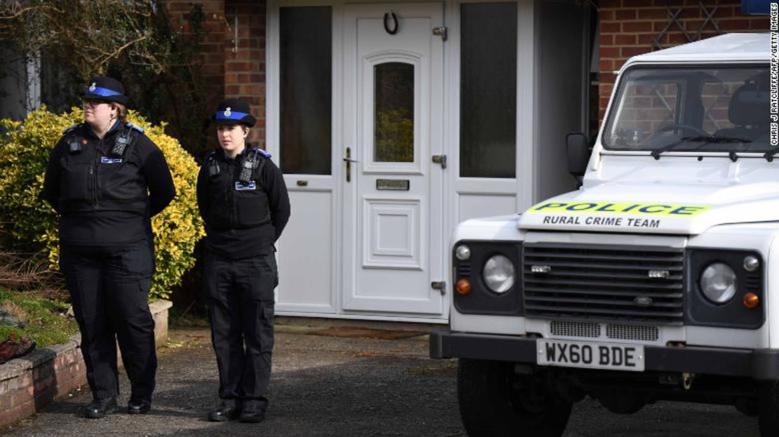 La policía encontró la mayor concentración del agente neurotóxico en la puerta de la casa de Sergei Skripal.