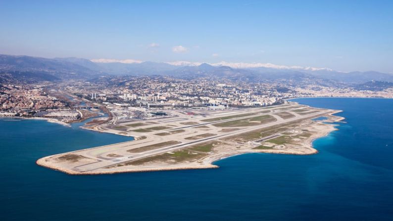 Aeropuerto de la Costa Azul de Niza, Francia.