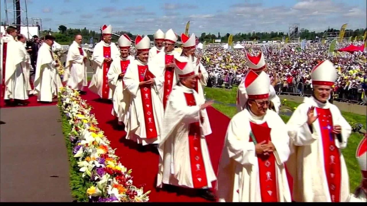 CNNE 514218 - chile- el papa francisco admite su error