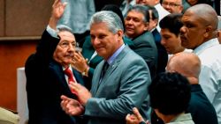 CNNE 516129 - miguel diaz-canel sucede a raul castro en cuba