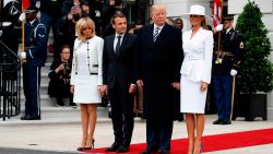 CNNE 517702 - asi recibio trump a macron en washington