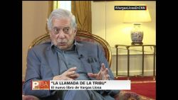 CNNE 518437 - vargas llosa- "trump esta destruyendo las mejores tradiciones de ee-uu-"