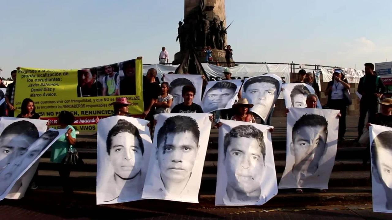 CNNE 518463 - "nos estan desapareciendo"- jovenes en jalisco