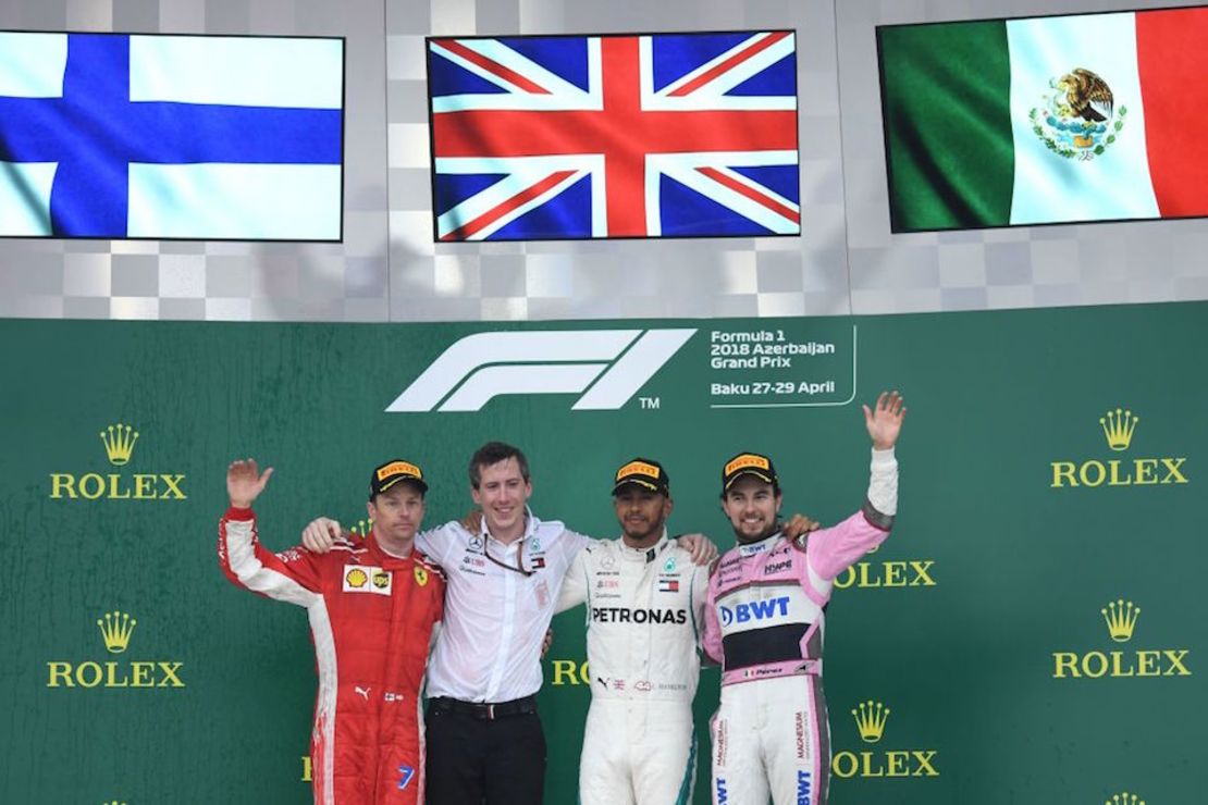 Sergio 'Checo' Pérez se subió al podio en Azerbaiyán.